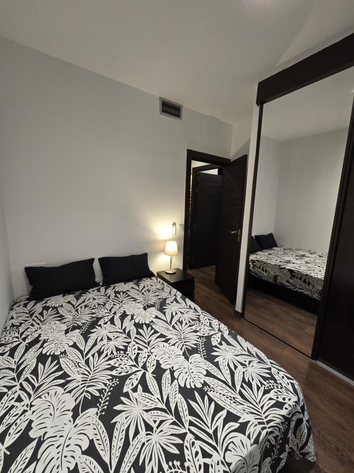 Apartamento Gfb17 Madrid Esterno foto